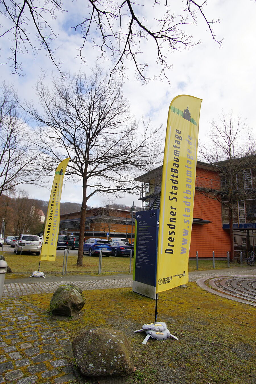 Freundlich startete auch das Wetter zu den 19. Dresdner StadtBaumtagen.