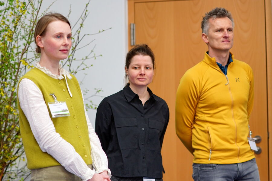 Das Projektteam von Prof. Roloff – Johanna Konopatzky, Stephan Grünberger und Julia Schweinberger – referierte zum Projekt im Schlosspark Siebeneichen in Meißen.